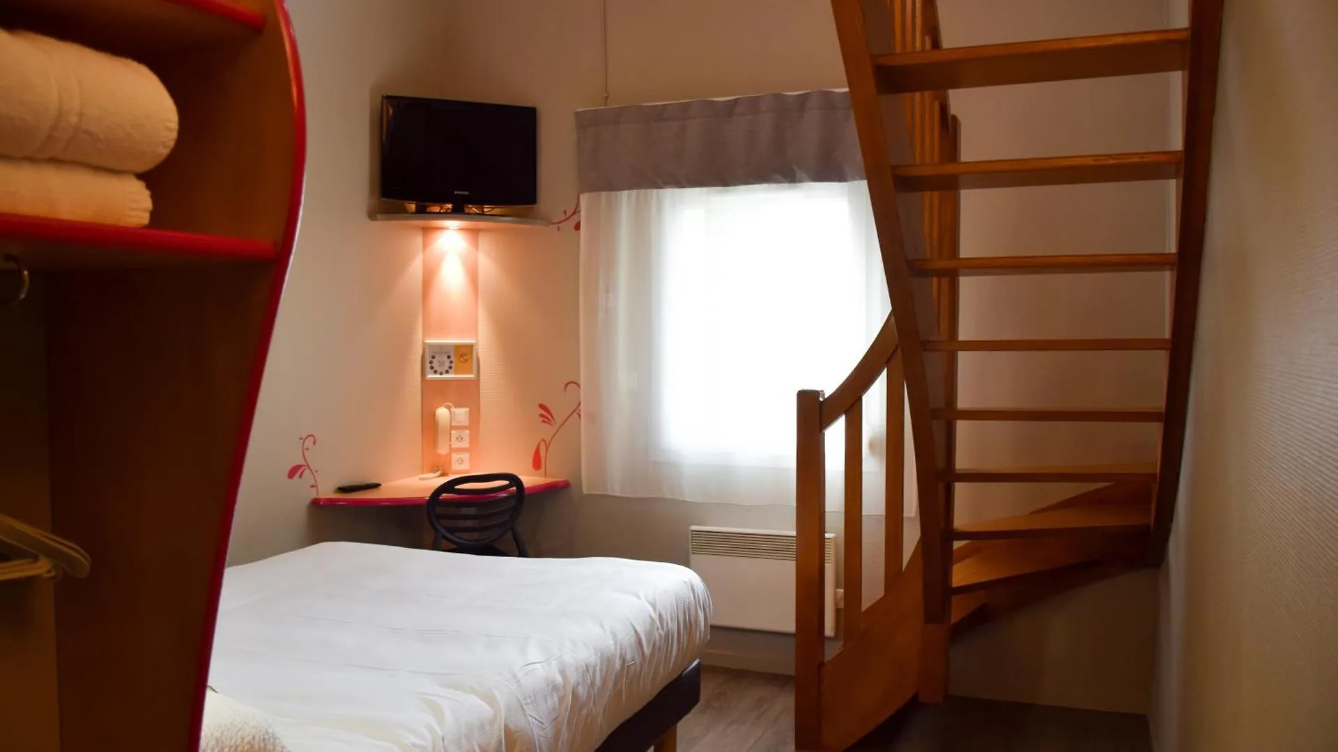 **  B&B Hotel Aurillac Le Lioran France